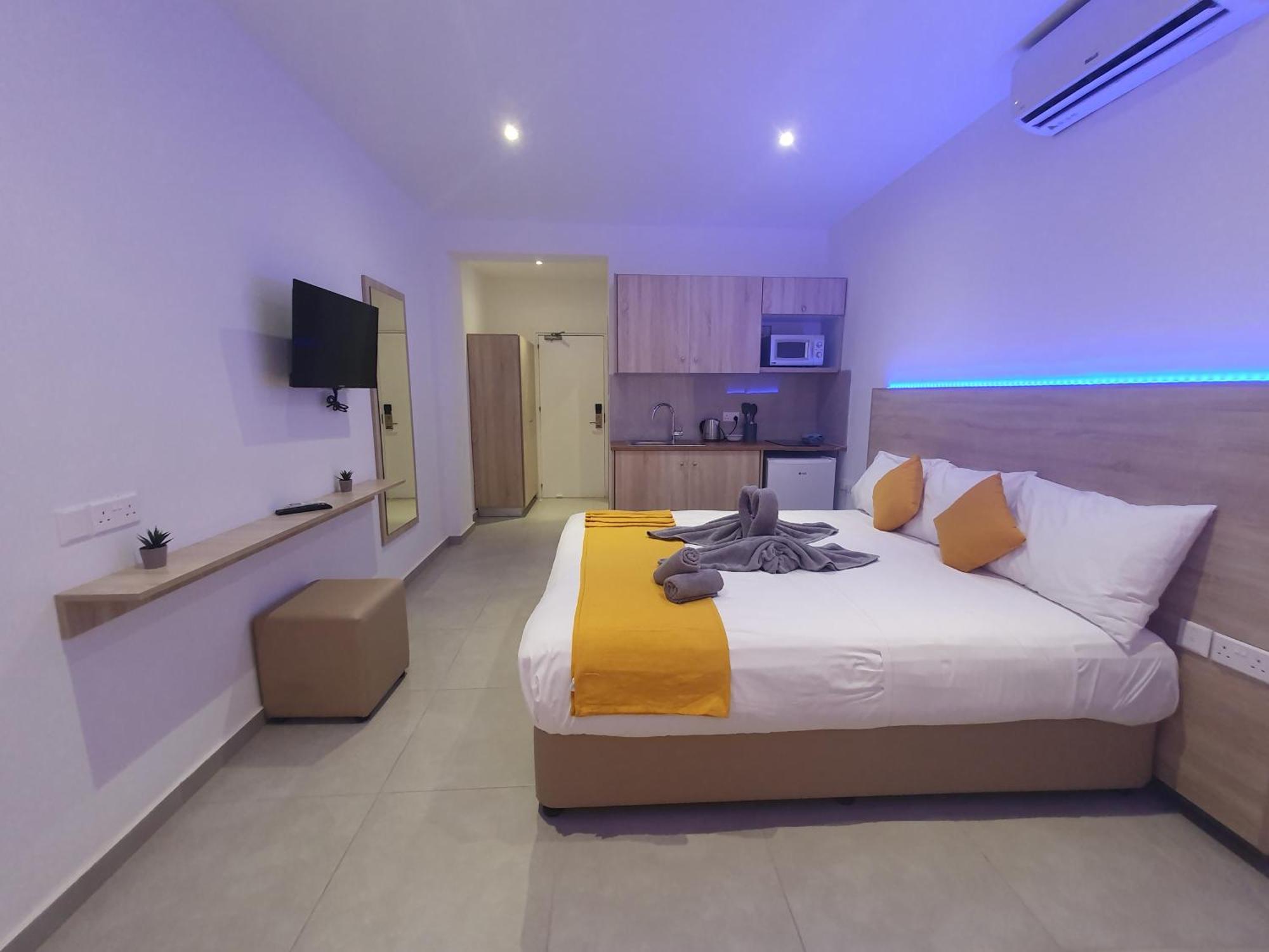 Sun Plaza Suites - Adults Only Agia Napa Exterior foto
